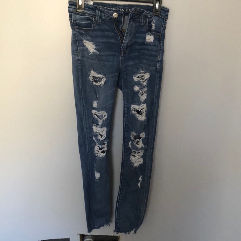 american eagle ripped jeans